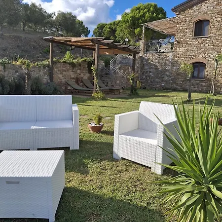 Tenuta Belvedere Cilento Farm stay *