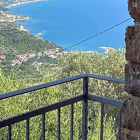 Tenuta Belvedere Cilento Alojamento de Turismo Rural Montecorice